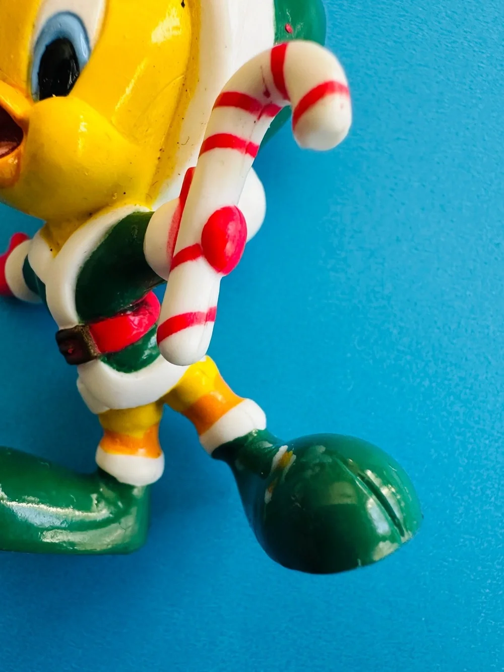 Warner Bros. Tweety Bird Elf Keychain Christmas Theme Lobster Clasp 2.5”